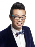 镜中佳人
